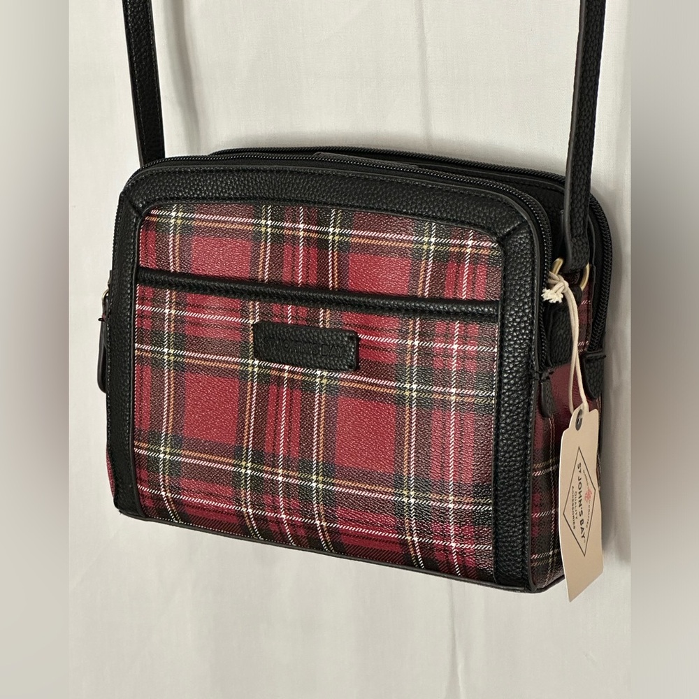 77- NWT St. John's Bay Crossbody Bag